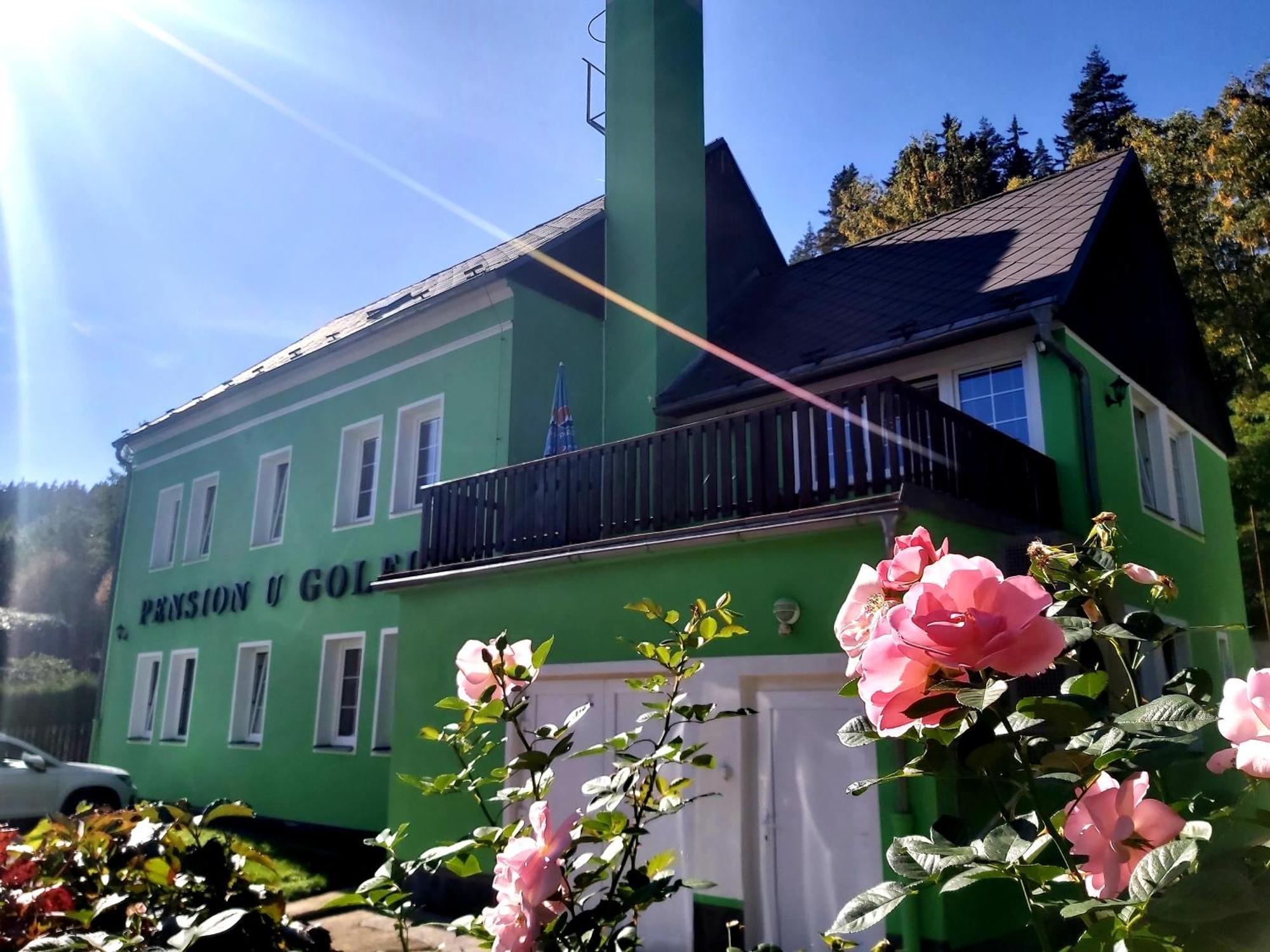 Pension U Golfu Cihelny Karlsbad Eksteriør billede