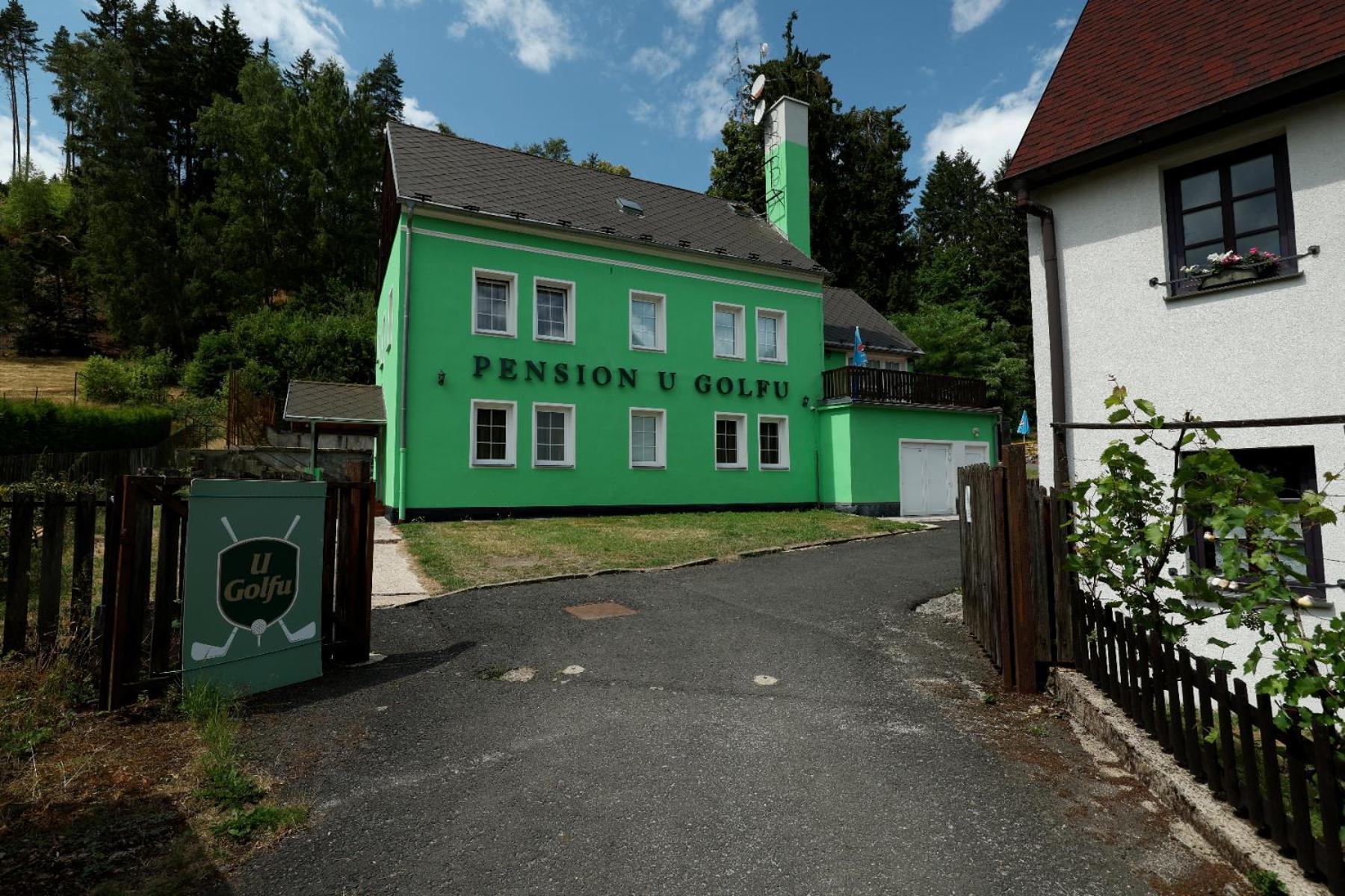 Pension U Golfu Cihelny Karlsbad Eksteriør billede